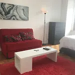 Downtown Luxury Suites