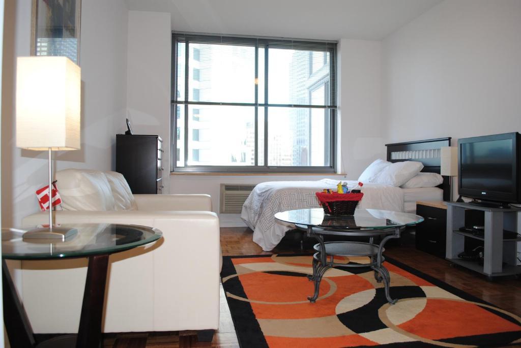 Downtown Luxury *