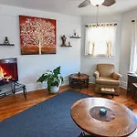 Urban Oasis With Sauna And King Bed With Free Parking Plus More