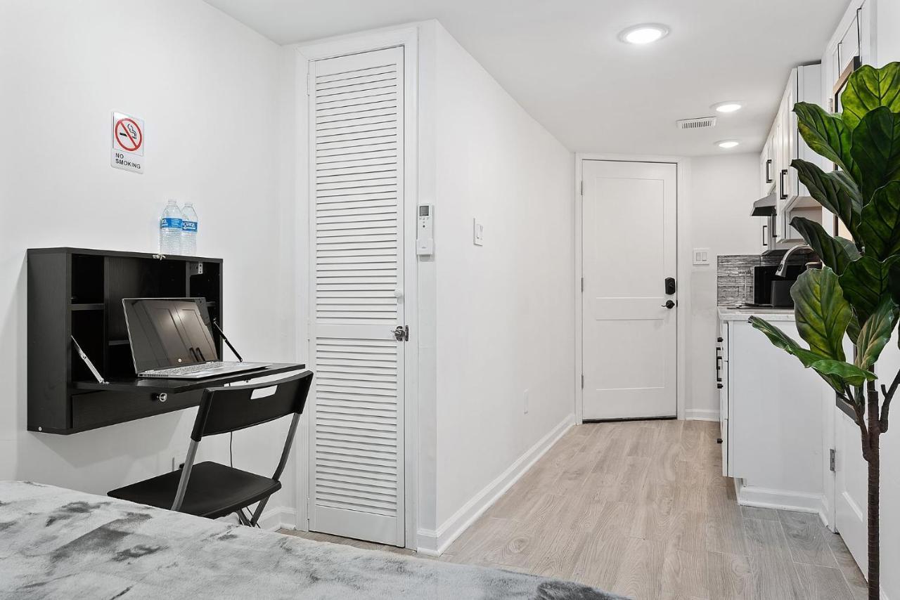 Summer Breeze Luxury Stays Apartment *