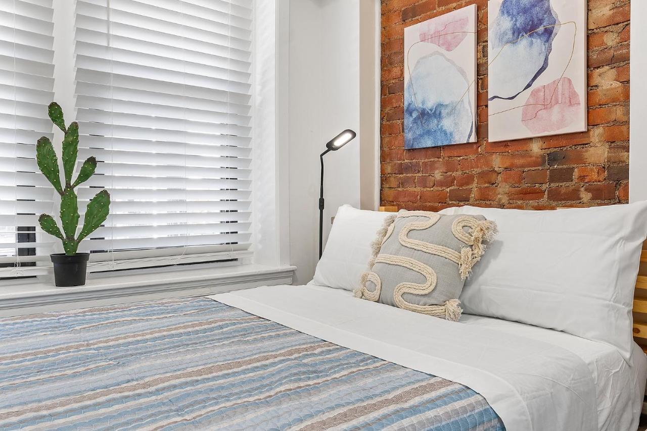 Summer Breeze Luxury Stays Jersey City