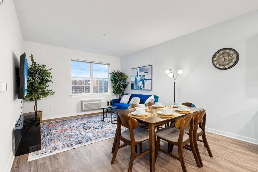 Urban Elegance: 20 Minutes To Nyc Apartment Jersey City