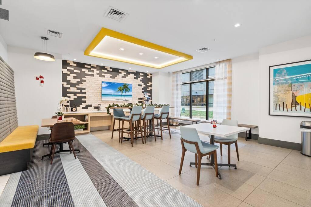 Apartment Urban Elegance: 20 Minutes To Nyc Jersey City