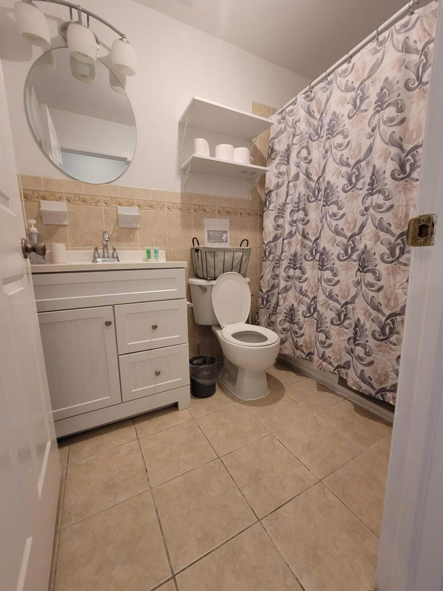 Luxury 5queenbed - 20 Min Away Manhattan Apartment