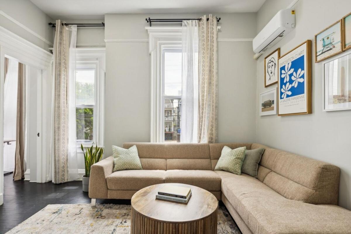 Chic & Modern - 30 Mins To Nyc * Jersey City