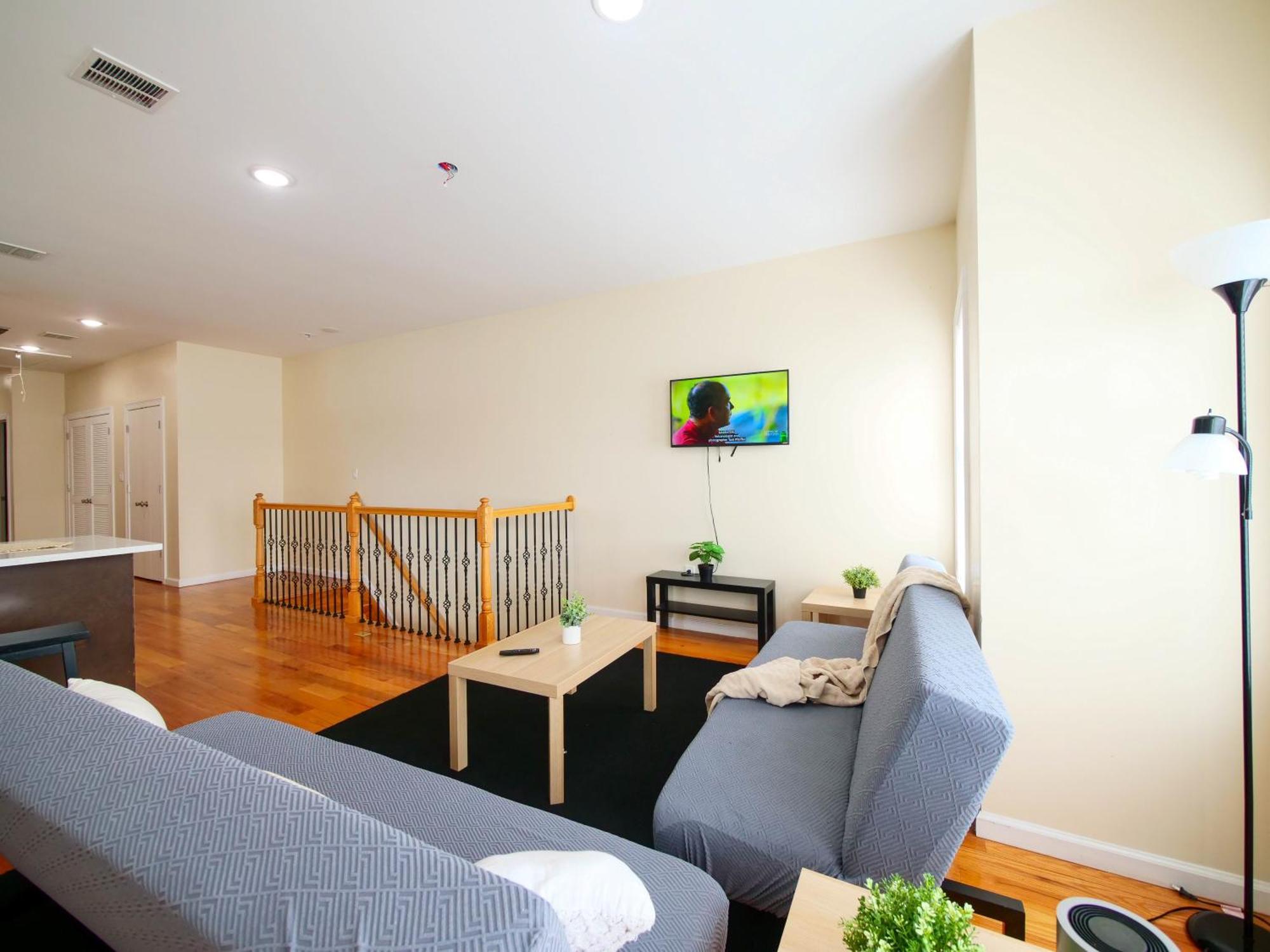 Spacious Three-bedroom Near New York - Contemporary Design * Jersey City