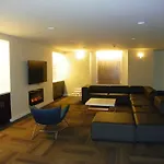 Cesar Suites At River Court