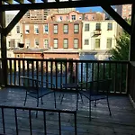 Historic 1869 Brownstone 15 Min To Nyc Downtown