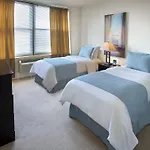 Grove Pointe - A Premier Furnished Apartment