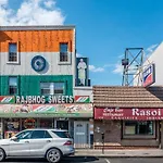 3-Bedrooms Journal Square Near Nyc