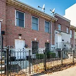 8 Mi To Nyc Centrally Located Jersey City Apt!