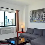 Very Posh 1 Bed Room Apartment -City Views, Walk To Subway And Ferry, 15 Minutes To Manhattan, Min 30 Days Stay