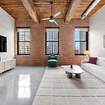 The Aurelia - Luxury Industrial Loft Near Nyc