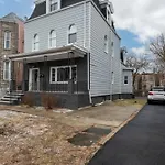 Cozy 1-Family Home - 10 Mins Nyc