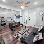 Cozy Apartment Near A New York
