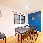 Ample 3Br And 1Bath Apt Close To Nyc