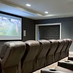 Luxy Suites Washington