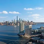 Global Luxury Suites Downtown Jersey City