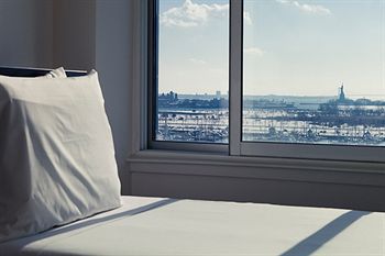 Sky City At 30 Regent 3* Jersey City