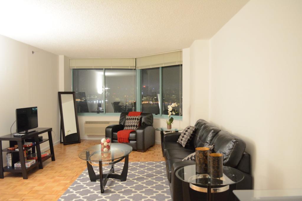 Apartment Cesar At River Court *
