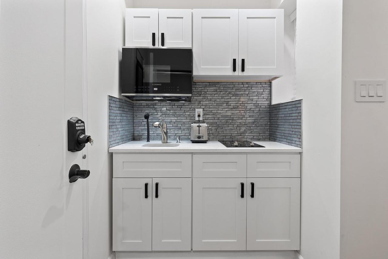 Apartment Summer Breeze Luxury Stays Jersey City