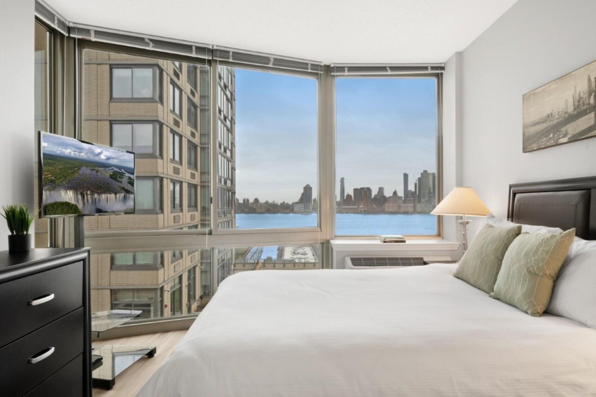 Global Luxury Suites Downtown Jersey City