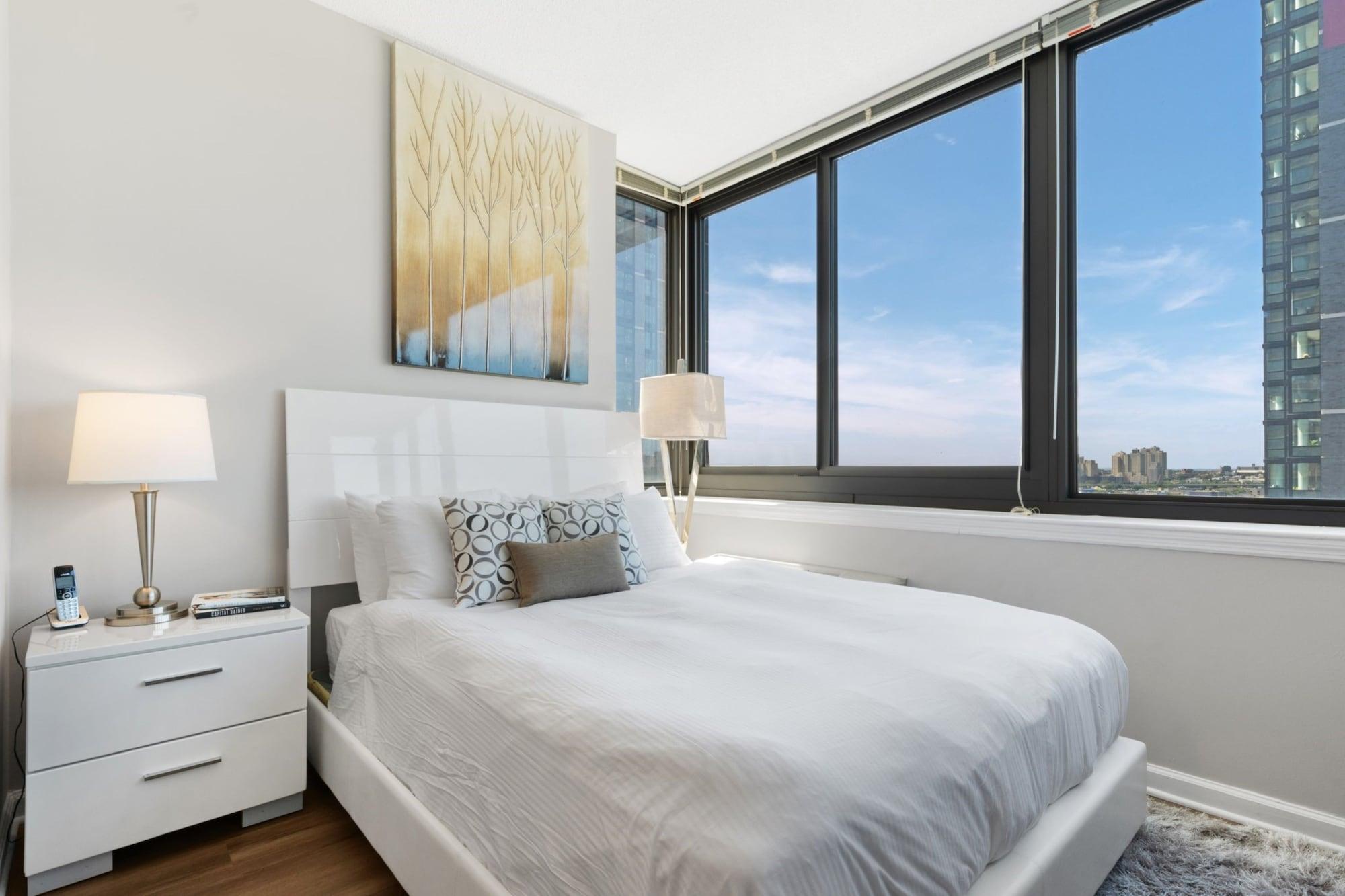 Global Luxury Suites Downtown Jersey City Apartment *