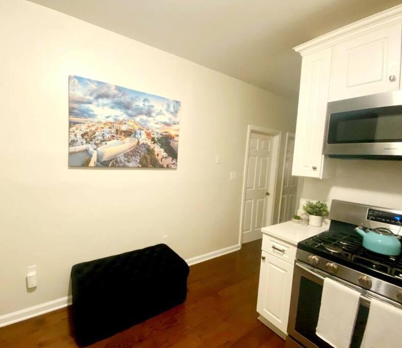 Modern 4 Bed Jersey City, Nj Easy Access To Manhattan Guest house