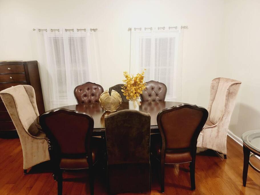 Modern 4 Bed Jersey City, Nj Easy Access To Manhattan Jersey City