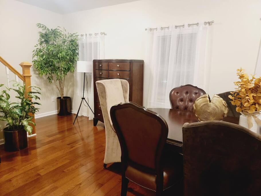 Modern 4 Bed Jersey City, Nj Easy Access To Manhattan * Jersey City