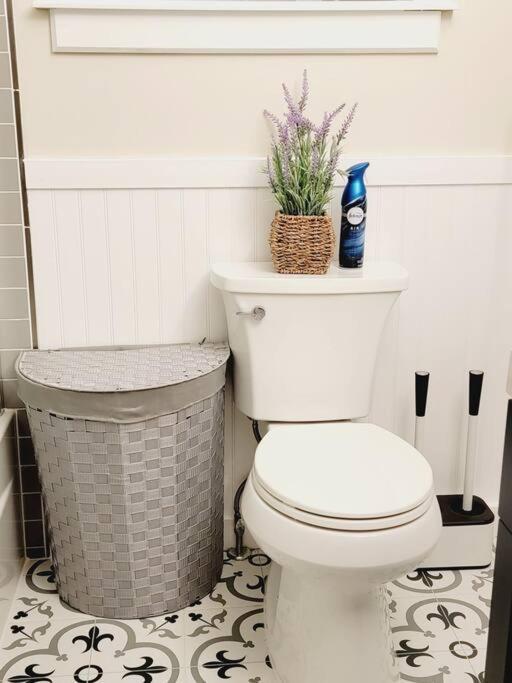 Modern 4 Bed Jersey City, Nj Easy Access To Manhattan Guest house Jersey City