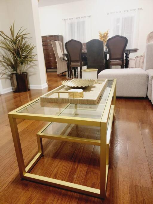 Modern 4 Bed Jersey City, Nj Easy Access To Manhattan Guest house Jersey City