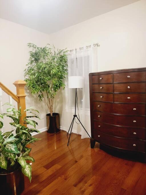 Modern 4 Bed Jersey City, Nj Easy Access To Manhattan * Jersey City