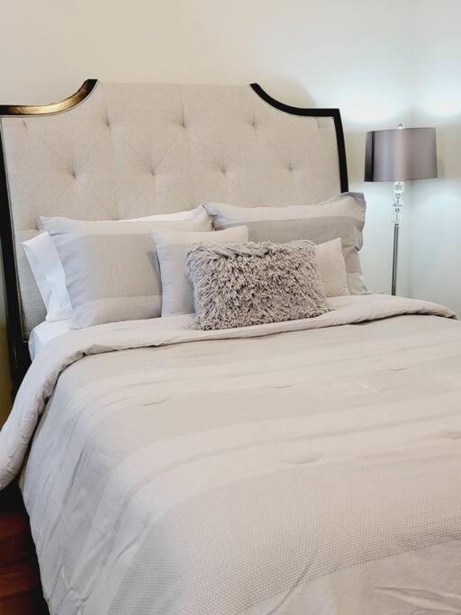 Modern 4 Bed Jersey City, Nj Easy Access To Manhattan Guest house
