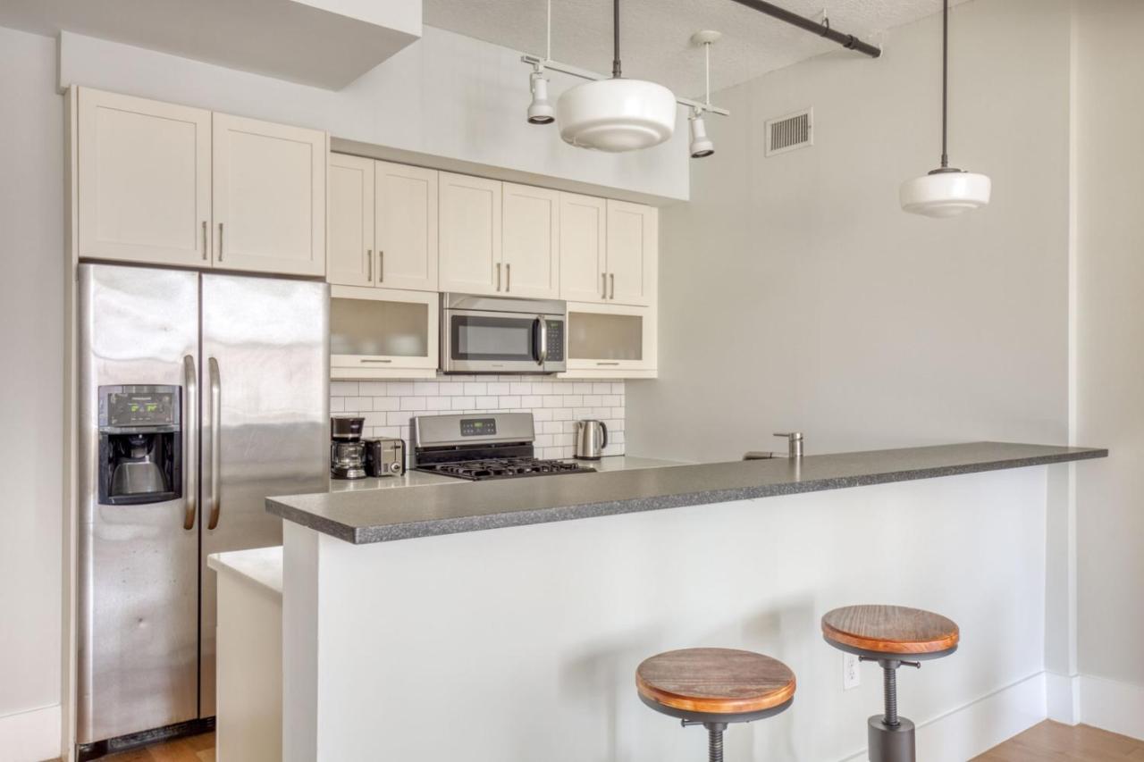 Jersey 1br W Doorman Gym Wd Nr Shuttle Nyc-945 Jersey City