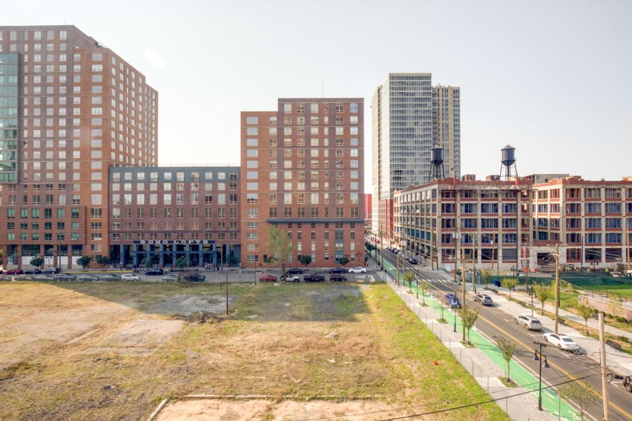 Jersey 1br W Doorman Gym Wd Nr Shuttle Nyc-945 Apartment Jersey City