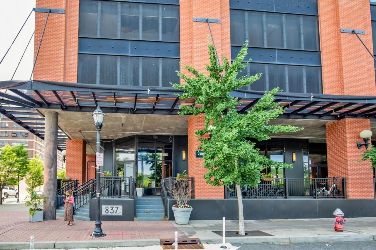 Apartment Jersey 1br W Doorman Gym Wd Nr Shuttle Nyc-945 Jersey City