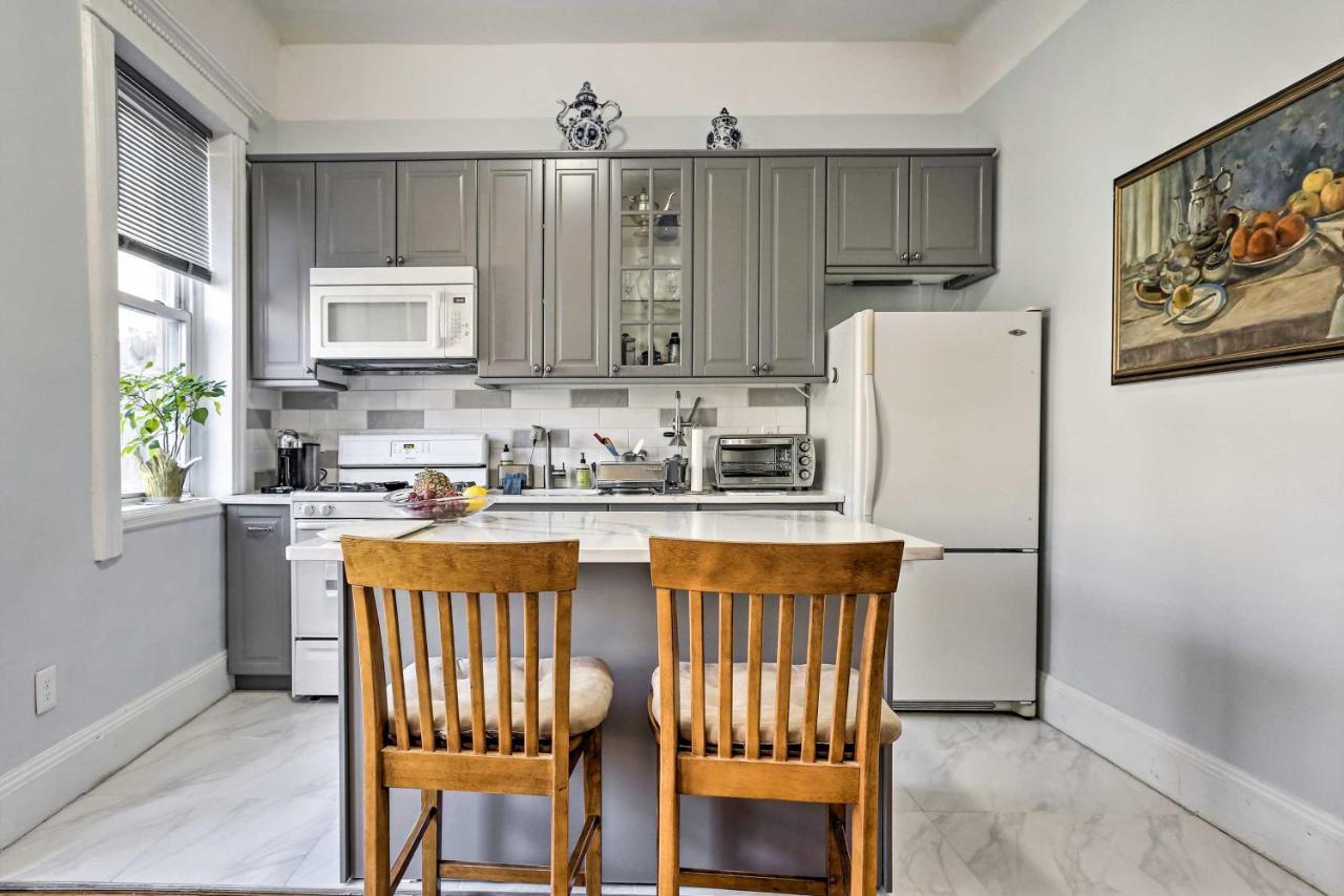 Holiday home Contemporary Jersey Abode About 5 Mi To Nyc!