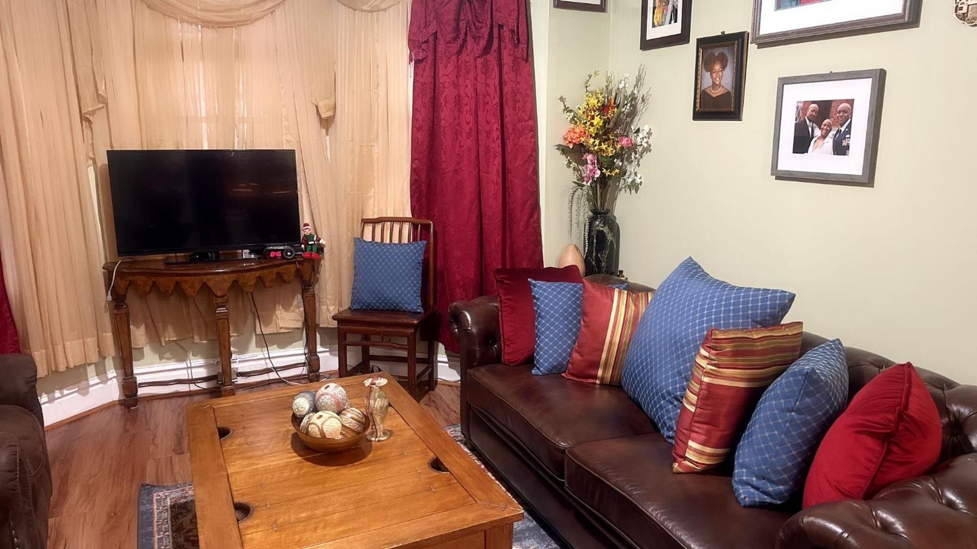 Genevieve's Comfort Pad Apartment Jersey City