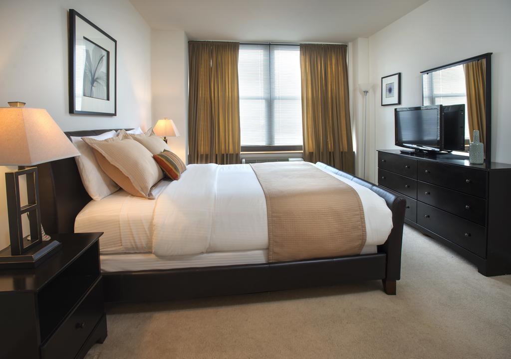 Grove Pointe - A Premier Furnished Apartment
