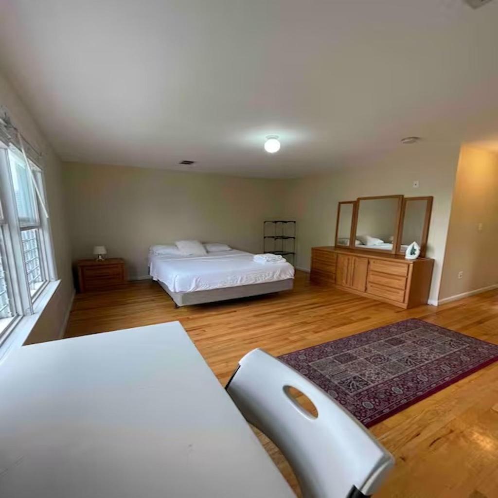 Apartment Business & Family Friendly Balcony Jacuzzi Free Park Jersey City