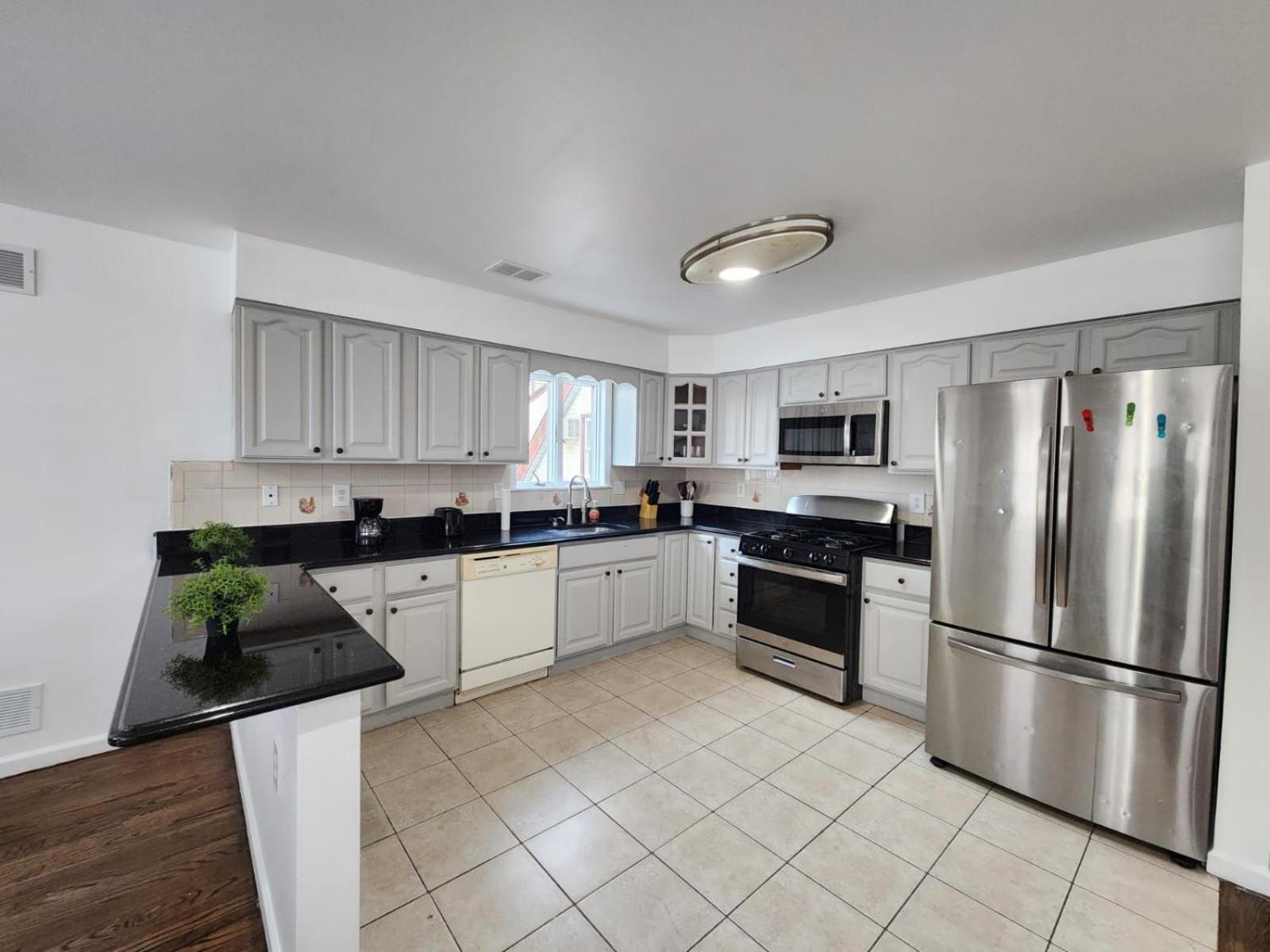 Close To Nyc - 3bd Spacious And Secluded Apt *