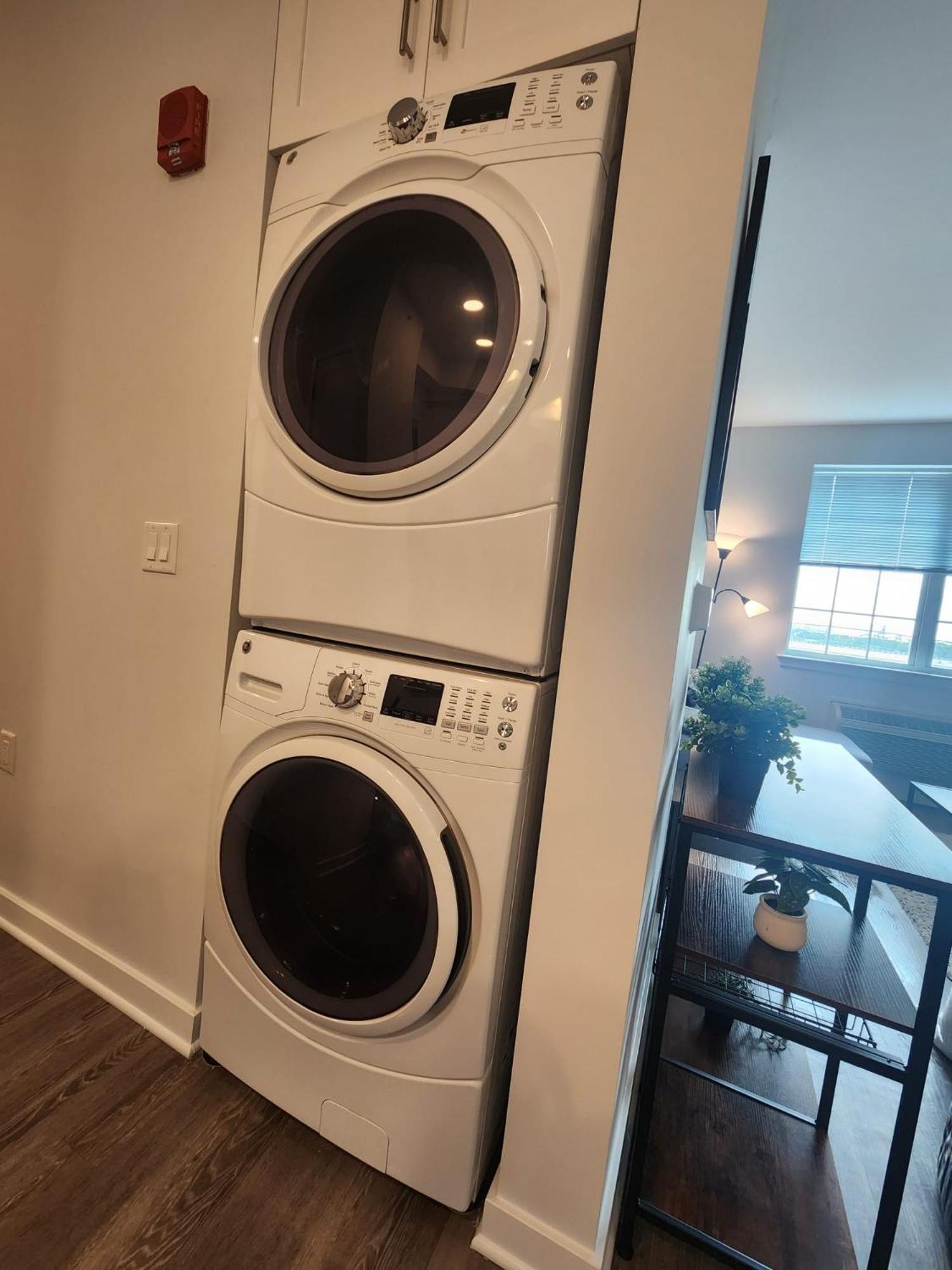 Apartment Pristine 2br Apt With Modern Amenities Near Nyc Jersey City