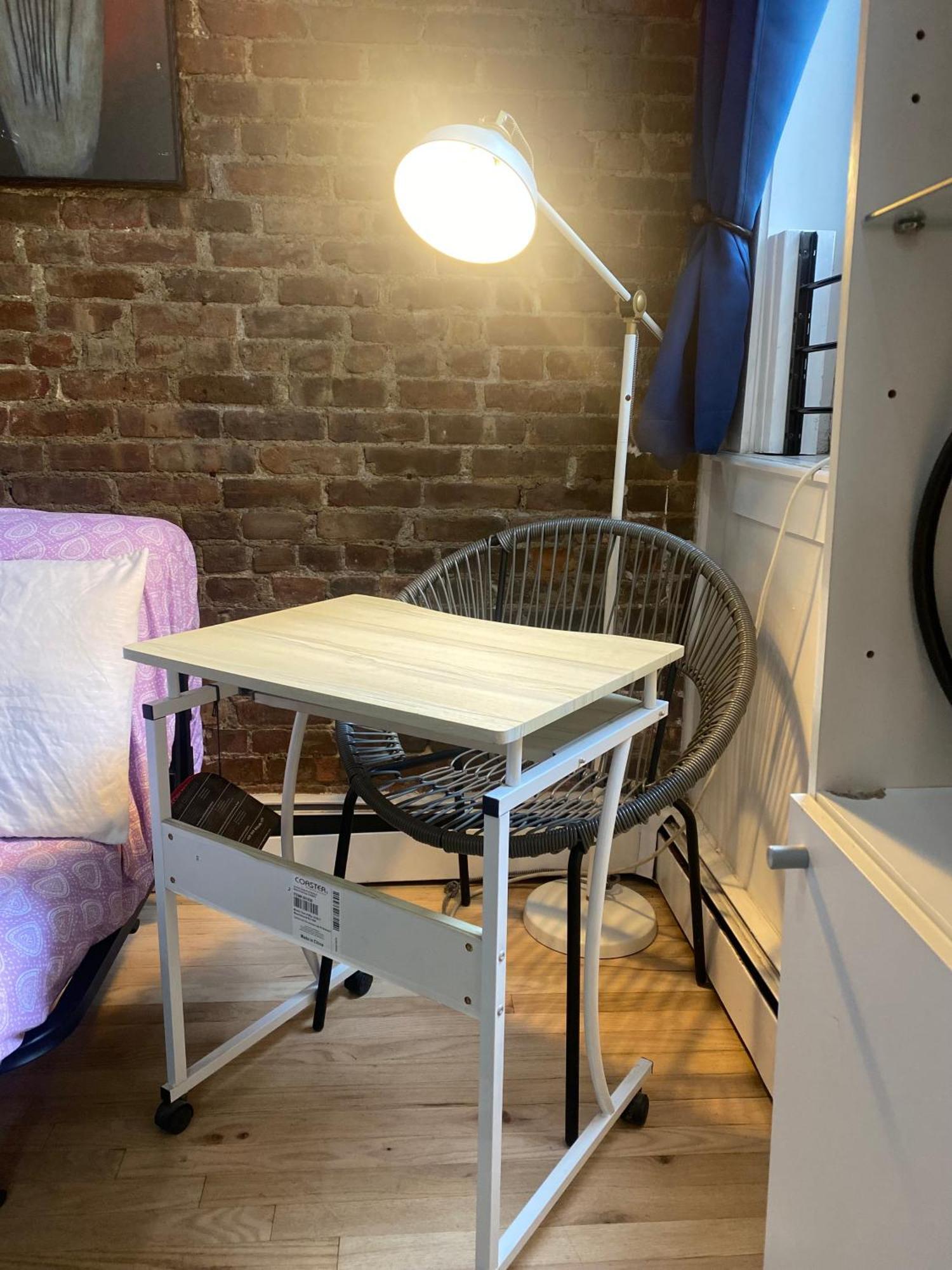 New York Style Studio Apartment