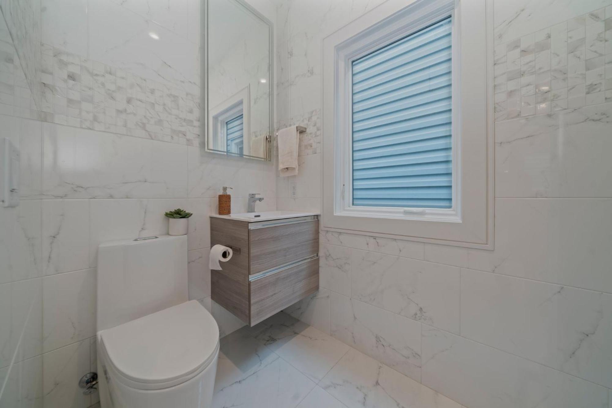 Huge 2000 Sqft Luxury & Stylish Minutes To New York Jersey City