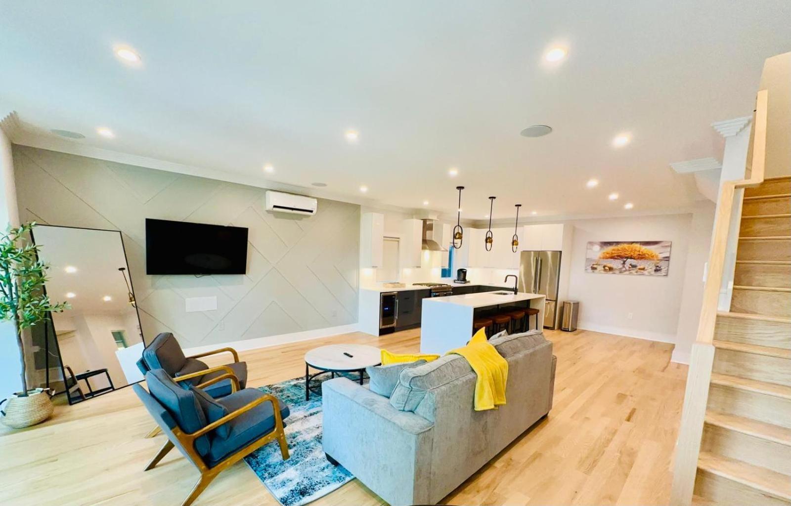 Huge 2000 Sqft Luxury & Stylish Minutes To New York Jersey City