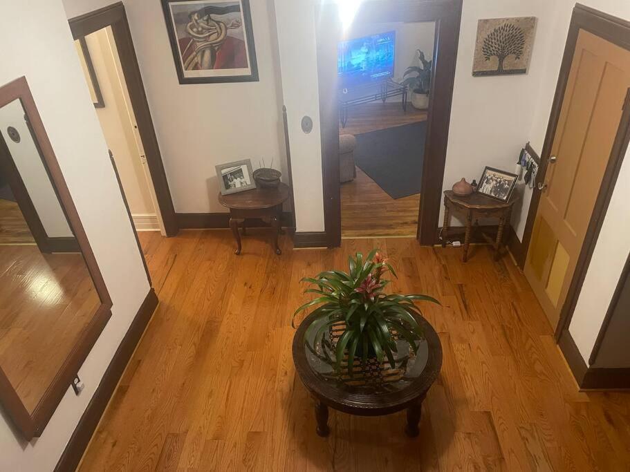 Urban Oasis With Sauna And King Bed With Free Parking Plus More * Jersey City