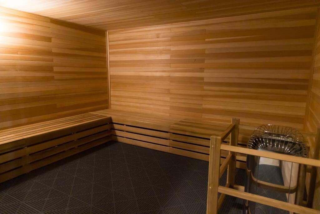 Modern Loft 15 Min From Nyc With View & Pool Apartment Jersey City