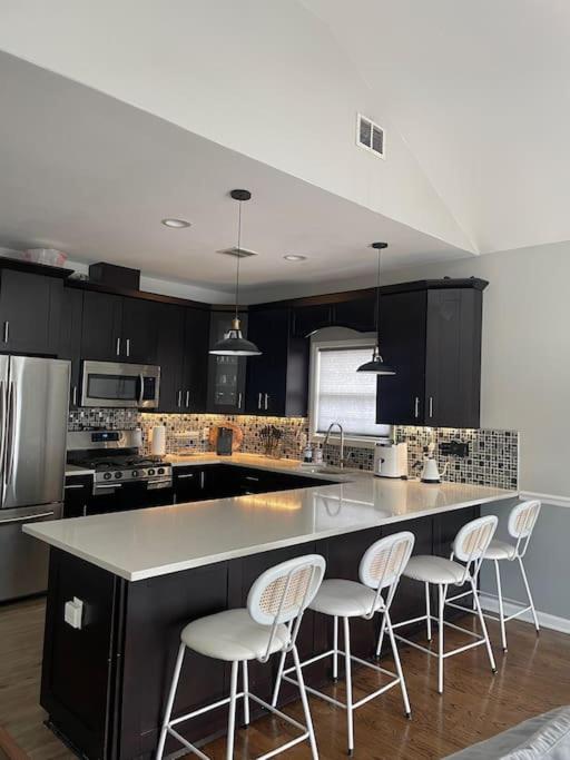 Modern Minimalistic 3 Bdr Townhouse Jersey City