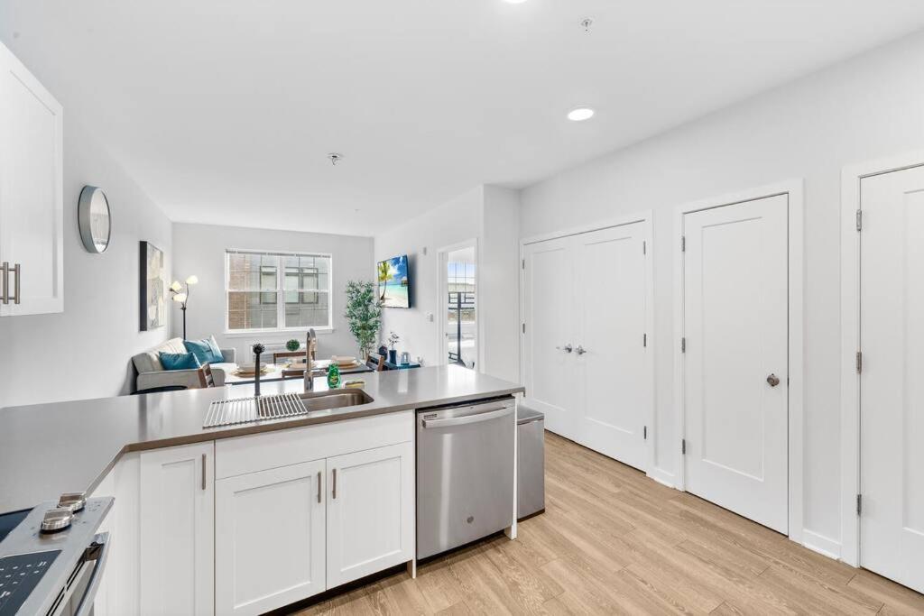 Luxury Living In Jersey Only Steps Away From Manhattan Apartment